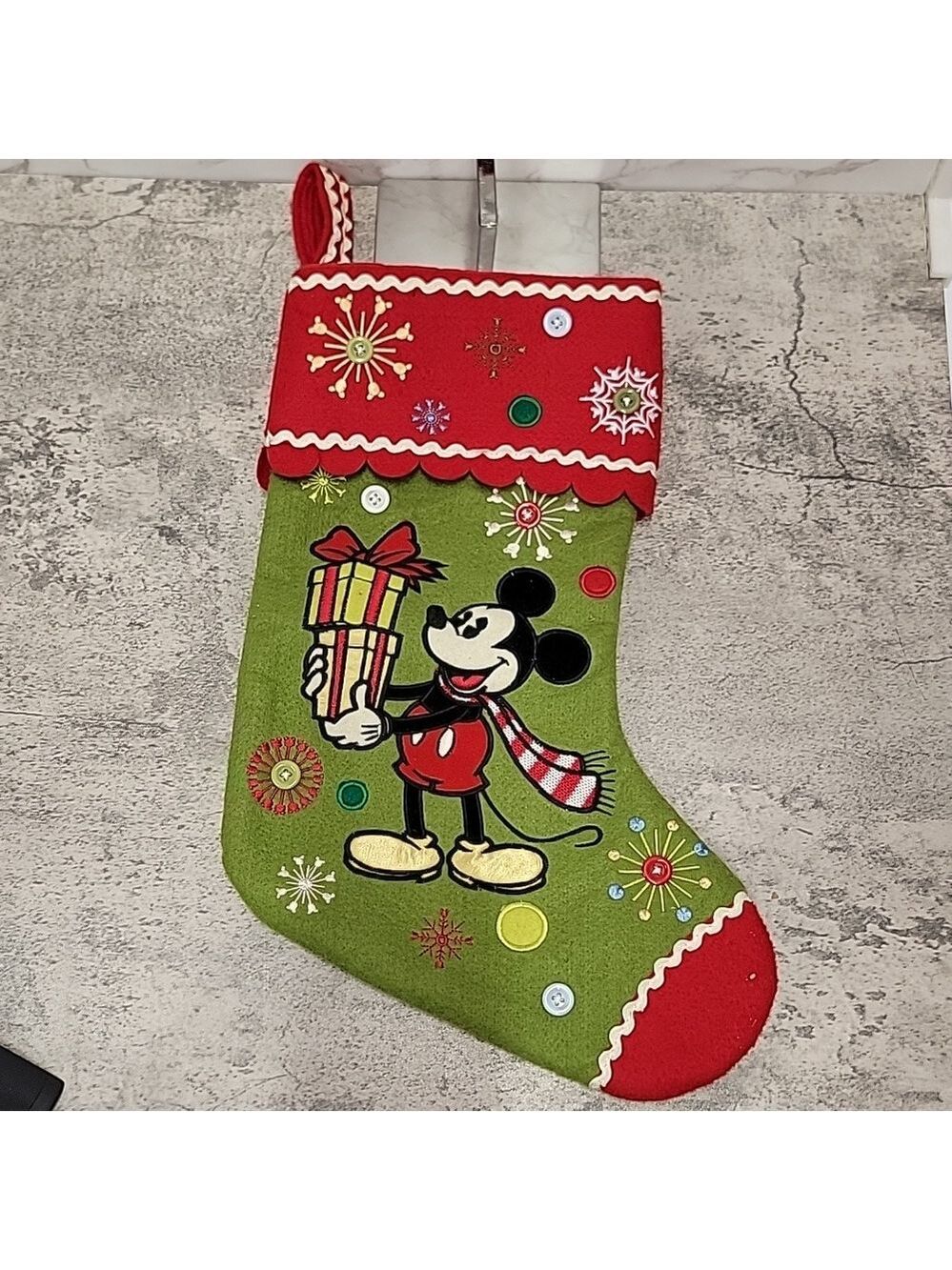 Mickey Mouse Stocking Green Felt Disney Store Retired Embroidered Christmas - Picture 3 of 7